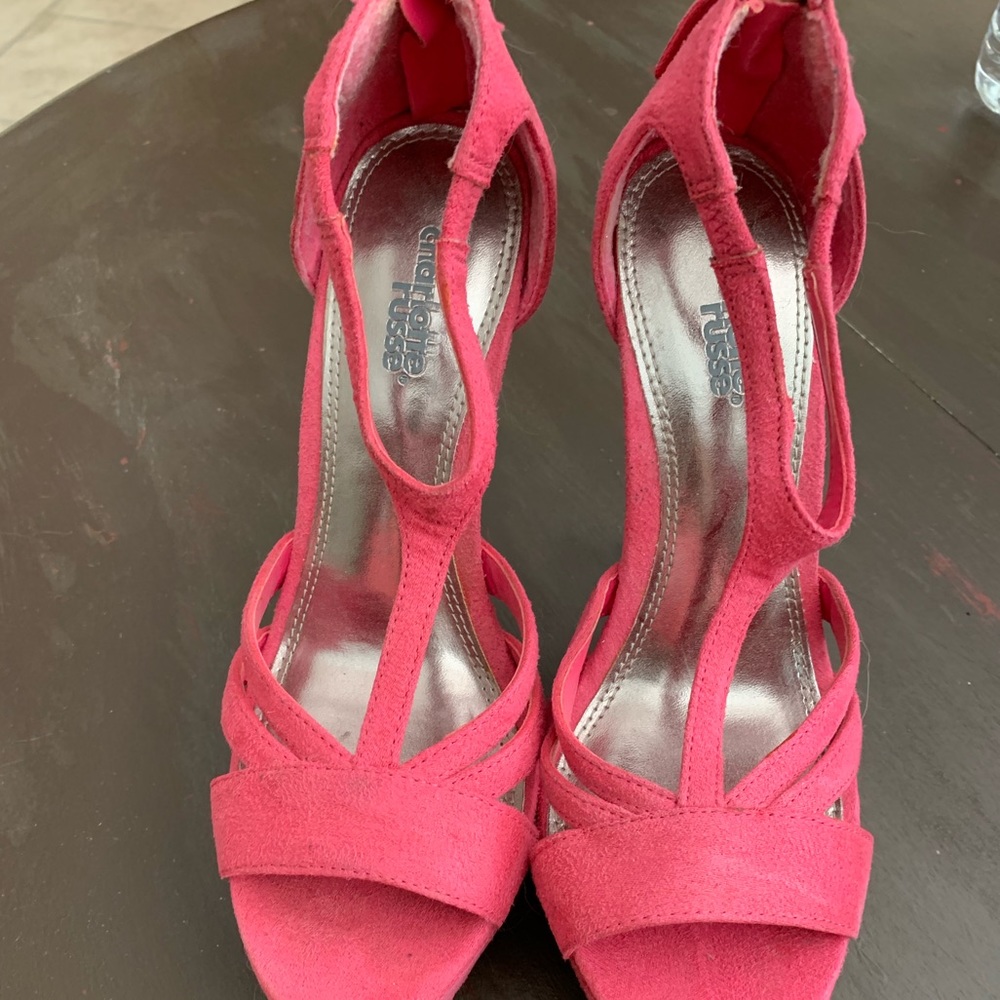 Pink heels